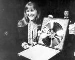 Irena Santor ze Złotą Płytą, rok 1972