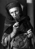 Sir John Gielgud jako Shylock, zatroskany i okrutny skąpiec