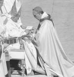 21 lutego 1998 roku Jan Paweł II wyniósł biskupa Jorge Bergoglio do godności arcybiskupa Buenos Aires 