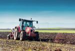 Ochrona słusznych interesów rolnika, posiadacza traktora, może przyjść ze strony prokuratury 