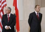 Konflikt Lecha Kaczyńskiego z Donaldem Tuskiem zrujnował etos polskiej polityki – uważa autor