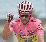 Alberto Contador musiał pokonać mnóstwo przeciwności losu, by zwyciężyć w Giro