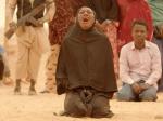 Fatoumata Diawara, malijska piosenkarka, gra w „Timbuktu” kobietę, która za śpiewanie została skazana na chłostę