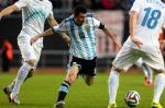 Leo Messi, syty  w Barcelonie, w reprezentacji nadal niespełniony