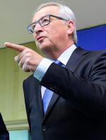 Jean-Claude Juncker,  szef Komisji Europejskiej jest jednym  z pięciu sygnatariuszy raportu, który nawołuje przywódców Unii do zacieśnienia integracji  oraz wejście na drogę,  która poprowadzi Europę ku politycznej federacji.