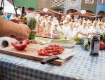 Atrakcjami festiwalu są pokazy i konkursy kulinarne