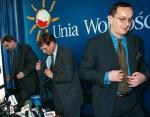 Stworzenie przejrzystego prawa gospodarczego zapowiadali w 1998 roku szefowie Unii Wolności: przewodniczący Leszek Balcerowicz (w środku) i wiceprzewodniczący Andrzej Potocki