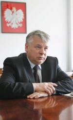 Bogdan Borusewicz zapowiada, że zwróci się do prezydenta o uzupełnienie uzasadnienia projektu referendum