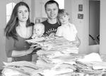 Karolina i Tomasz  Elbanowscy, inicjatorzy akcji „Ratuj Maluchy”, zebrali  setki tysięcy podpisów ludzi sprzeciwiających się posłaniu  do szkół 6-latków