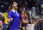 Radość Novaka Djokovicia po wygranej z Rogerem Federerem. Za zwycięstwo Serb dostał 3 300 000 dolarów
