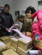 W Mariupolu aktywiści prawicowych partii zablokowali druk kart do głosowania 