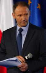 Jacek Protasiewicz porzucił Warszawę i walczy o elektorat na Dolnym Śląsku. Z badań, które miał zamówić, wynika bowiem, że do parlamentu nie wejdzie.