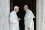 Jak papież z papieżem... Benedykt i Franciszek,  Watykan, czerwiec 2015