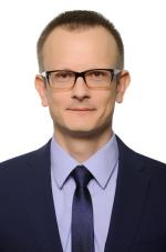Przemysław Stobiński , radca prawny, starszy prawnik w Kancelarii CMS