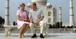 Byłe już małżeństwo Putinów na tle świątyni Tadż Mahal w Indiach (październik 2000 roku)