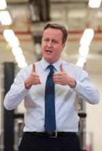 Premier David Cameron odwiedził we wtorek fabrykę w Chippenham i przekonywał robotników, że walczy o dobre warunki pozostania kraju w UE 
