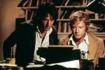 Ikony dziennikarstwa śledczego na długie lata: Dustin Hoffman (jako Carl Bernstein) i Robert Redford (jako Bob Woodward) w filmie „Wszyscy ludzie prezydenta” 