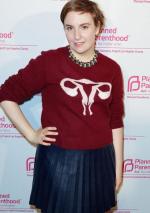 Lena Dunham podkreśla swoje zaangażowanie w walkę z chorobą nawet wzorem na ubraniu