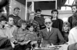 Listopad 1987, spotkanie gen. Wojciecha Jaruzelskiego z młodzieżą w programie „Szczerość za szczerość” w studiu Teleexpressu. Trzeci od prawej stoi szczery Max Kolonko 