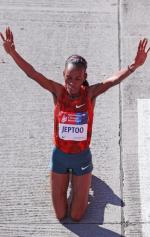 Rita Jeptoo wygrała maraton w Chicago i trzykrotnie maraton w Bostonie, zanim złapano ją na dopingu