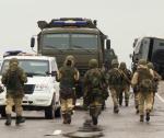 Rosyjska policja kontroluje szosę po niedawnym zamachu terrorystycznym w Dagestanie  