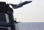 Rosyjski Su-24 przelatuje nad amerykańskim okrętem „Donald Cook”. Putin nadal uważa USA za wroga