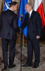 Antoni Macierewicz przedstawił swoją koncepcję na poniedziałkowej odprawie dowództwa Sił Zbrojnych  z udziałem prezydenta Andrzeja Dudy