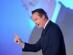 David Cameron, próbując poradzić sobie z eurosceptykami, sprowadził kłopoty na całą Unię
