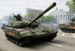 Czołgi w Doniecku 9 maja miały te same oznaczenia, co rosyjskie na placu Czerwonym