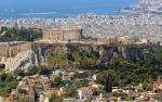 Akropol wciąż przyciąga miliony turystów. Ale reszta Aten nie zachęca do spacerów: jest brudna, zaniedbana, czasem niebezpieczna