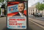 „Twoja ojczyzna potrzebuje cię właśnie teraz! Powstań dla Austrii!”. Norbert Hofer wie, jak zmobilizować entuzjastów. Ironistom pozostaje długopis