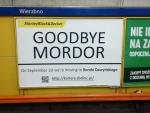 Na stacji metra Wierzbno najemca biur na Służewcu Przemysłowym publicznie pożegnał się  z Mordorem