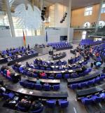 Po kilku tygodniach kłótni Bundestag uczcił rocznicę traktatu z Polską