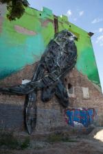 Murale, ktore powstaly z inspiracji i z pomocą fundacji Urban Forms: Bondolo II przy ulicy Kilińskiego 127
