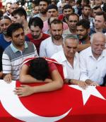 Pogrzeb ofiar zamachu w Stambule