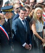 Premier Manuel Valls został wygwizdany w poniedziałek na Promenadzie Anglików w Nicei