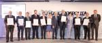 Laureaci Rankingu Samorządów w kategorii miast  na prawach powiatu (pierwsza dziesiątka) wraz  z członkami kapituły