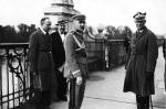 Podczas wydarzeń majowych 1926 r. gen. Rozwadowski stanął po przeciwnej stronie barykady niż  Józef  Piłsudski. Na zdjęciu: marszałek na warszawskim moście Poniatowskiego w czasie przewrotu