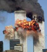 Pierwszy samolot uderzył w północną wieżę World Trade Center o 8.46. Kilkanaście minut później drugi wbił się w wieżę południową.