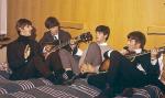 Rzadkie ujęcie: Ringo Starr, George Harrison, Paul McCartney, John Lennon prywatnie