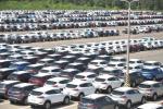 Popularność SUV-ów dobrze widać na placach firm zajmujących się transportem samochodów. 65 proc. sprzedaży trafia do przedsiębiorców.
