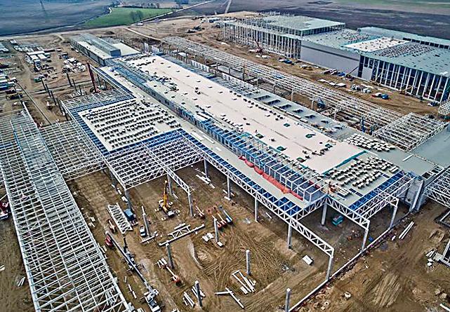Nowa fabryka Volkswagena we Wrześni rozpoczyna produkcję