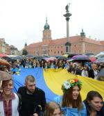 Ukraińców widać także od święta. Na zdjęciu uczestnicy parady wyszywanek (tradycyjnych ukraińskich koszul) w 2014 r. w stolicy.