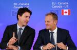 Premier Kanady Justin Trudeau oraz przewodniczący RE Donald Tusk umowę CETA podpisali w niedzielę.