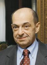 Prof. dr hab. Lech Garlicki – konstytucjonalista (WPiA UW), sędzia Trybunału Konstytucyjnego (1993–2001) i Europejskiego Trybunału Praw Człowieka (2002–2012).