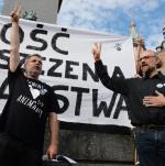 KOD zapowiada akcje „Stop dewstacji Polski”. Na zdjęciu lipcowy protest przeciw ustawie o TK.