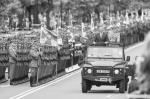 Zwierzchnik sił zbrojnych, prezydent Andrzej Duda podtrzymał tradycję pożegnania odchodzących oficerów flagowych w czasie obchodów święta Wojska Polskiego.