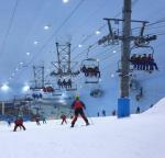 W Ski Dubai działa nawet lokalny klub narciarski.