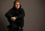 Ed Sheeran rocznik 1991, piosenkarz, autor testów i producent.