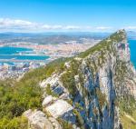 Skała górująca nad Gibraltarem, który w 1713 roku mocą traktatu w Utrechcie został przekazany brytyjskiej koronie „na zawsze”   